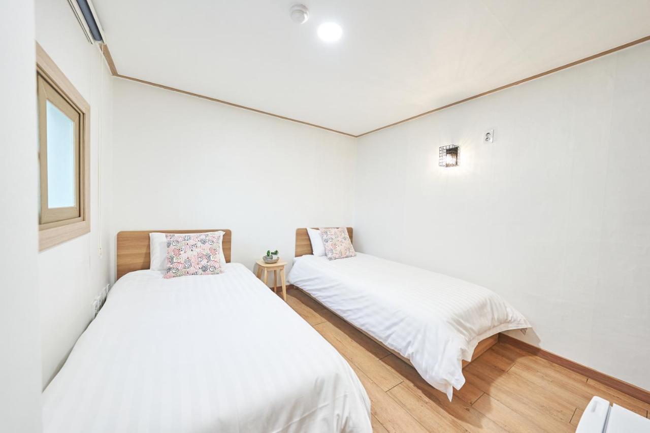 K'Stay Sinchon Seul Exterior foto