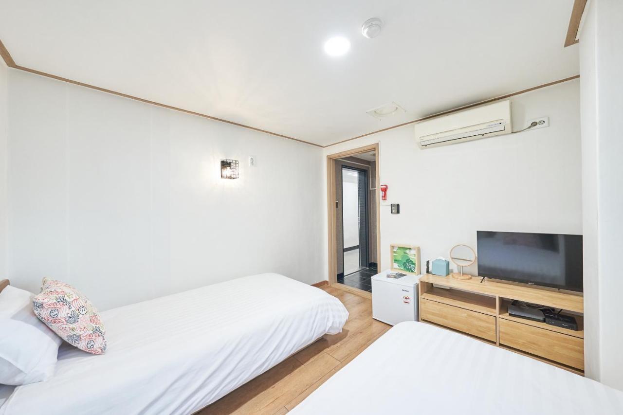 K'Stay Sinchon Seul Exterior foto